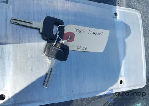 1996 Volvo 850 Glt z USA, uszkodzony, nr VIN YV1LW5549T2227310